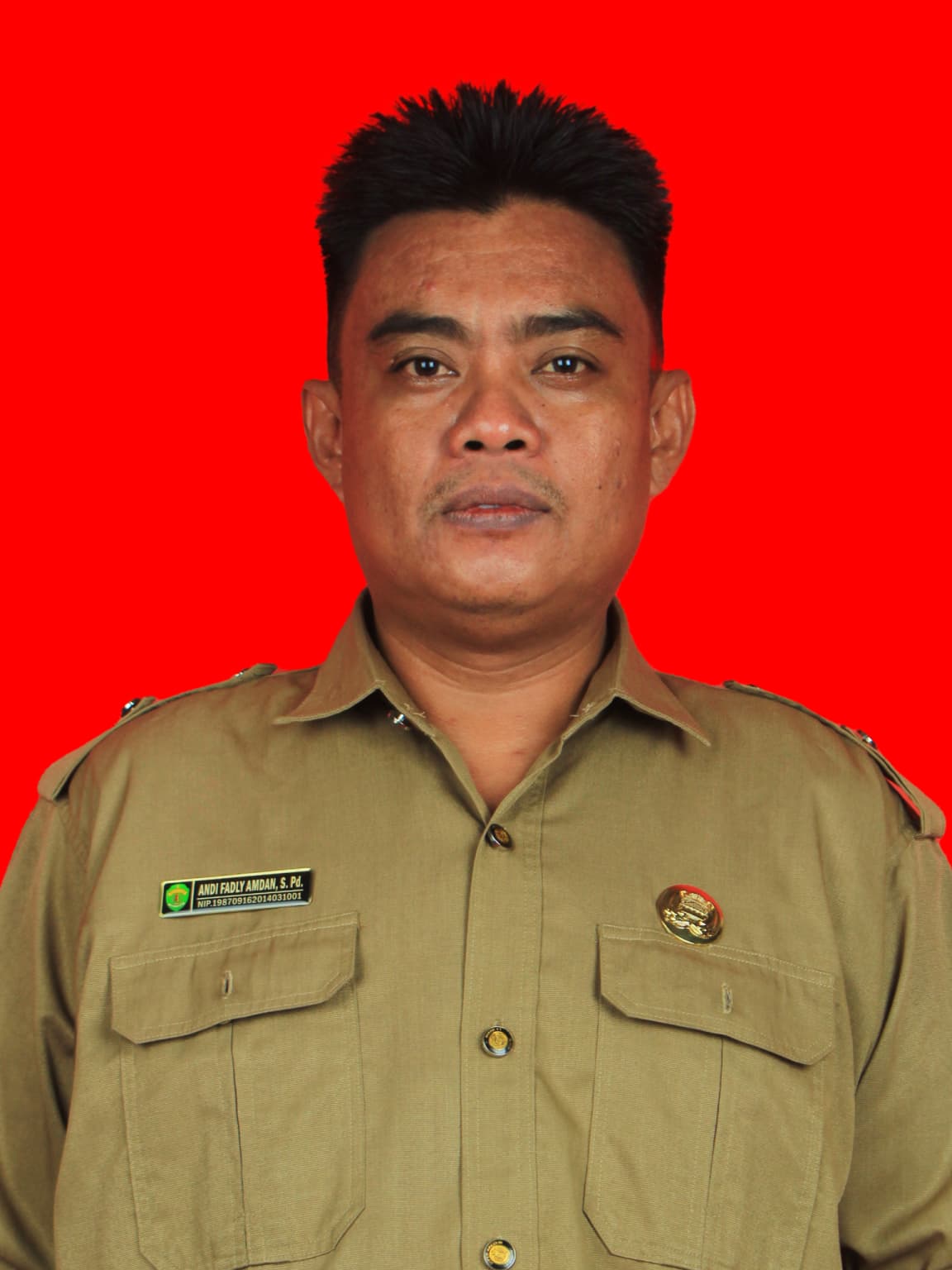 Andi Fadly Amdan, S. Pd.