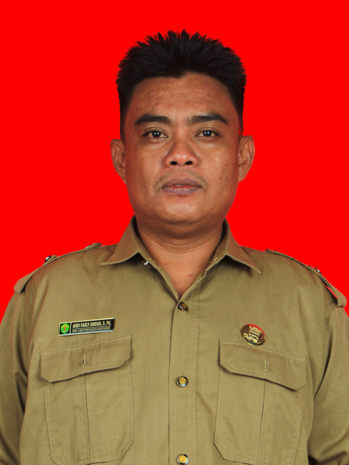 Andi Fadly Amdan, S. Pd.